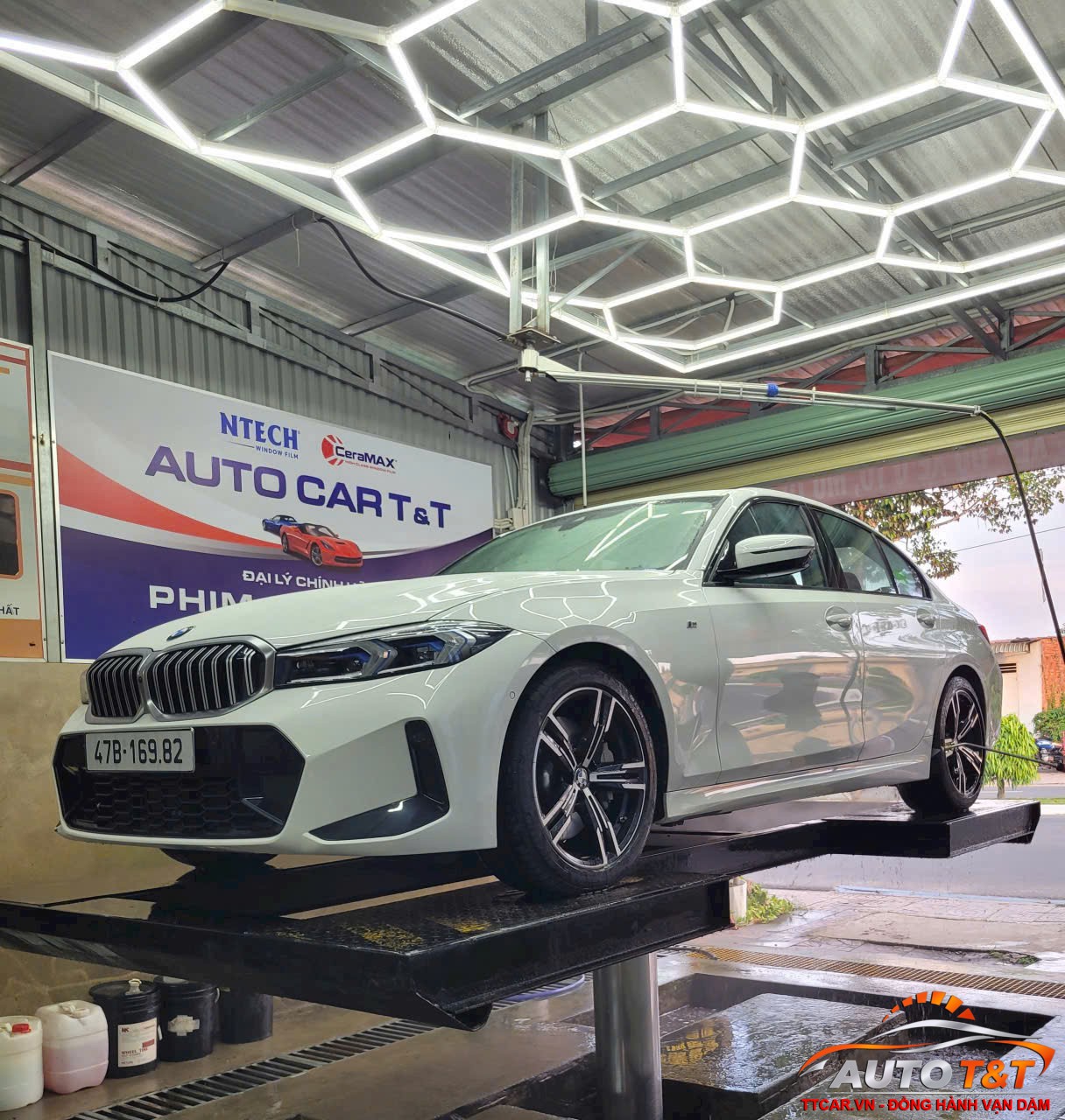 e097fc2b6d3be265bb2a3